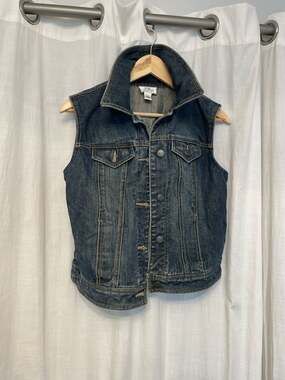 Ann Taylor LOFT Dark Wash Denim Trucker Vest Women's Size 8